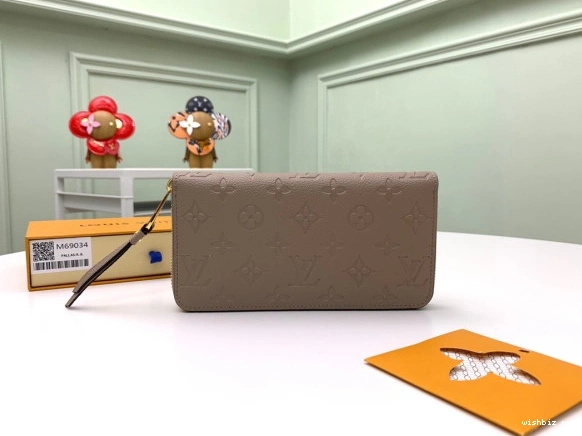WIS LOUIS WALLET VUITTON ZIPPY 0806